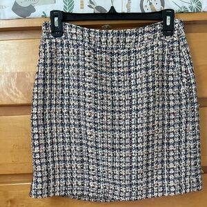 Tweed skirt